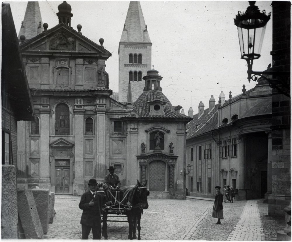 Frigyes Schoch — St George's Basilica, Prague Castle (1908)